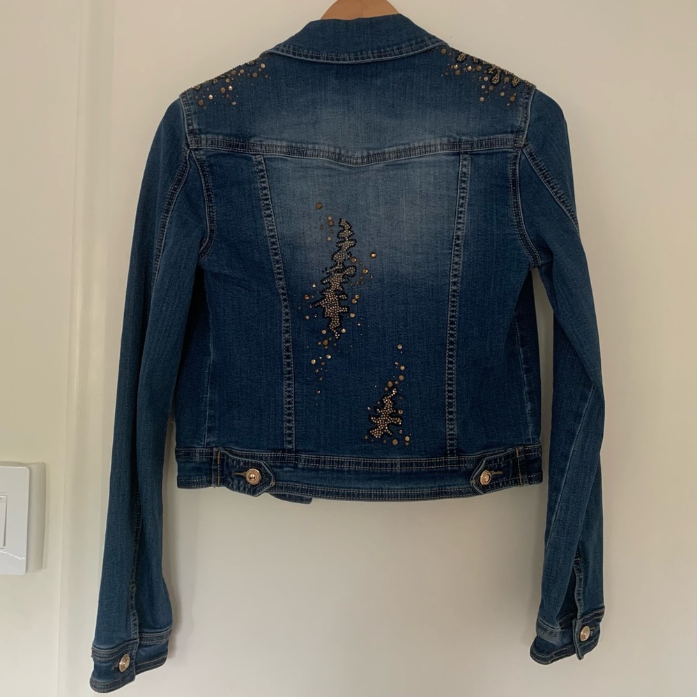 Vintage gold button embellished crop denim jean jacket - Picture 8 of 9